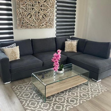 Penthouse - Private Roof Terrace - Sea & Mountain View Διαμέρισμα Grand Bay Εξωτερικό φωτογραφία